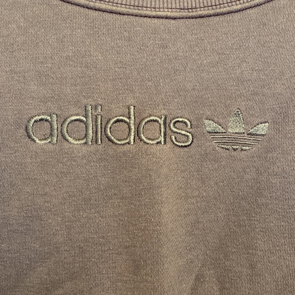 Adidas crop sweatshirt size medium - Picture 3 of 5